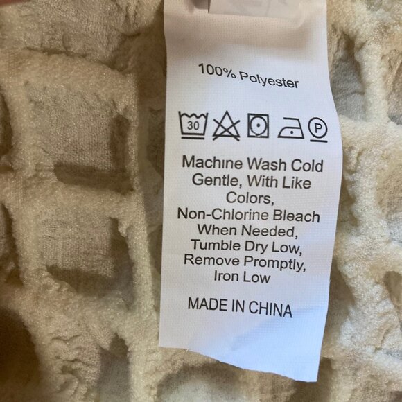 Shein Dress, Off-White Textured Bubble Party Fit and Flare Puff Sleeves, sz M. - Picture 13 of 13